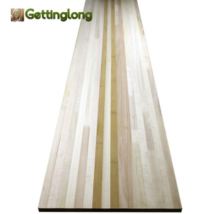 High-quality bamboo core snowboard
