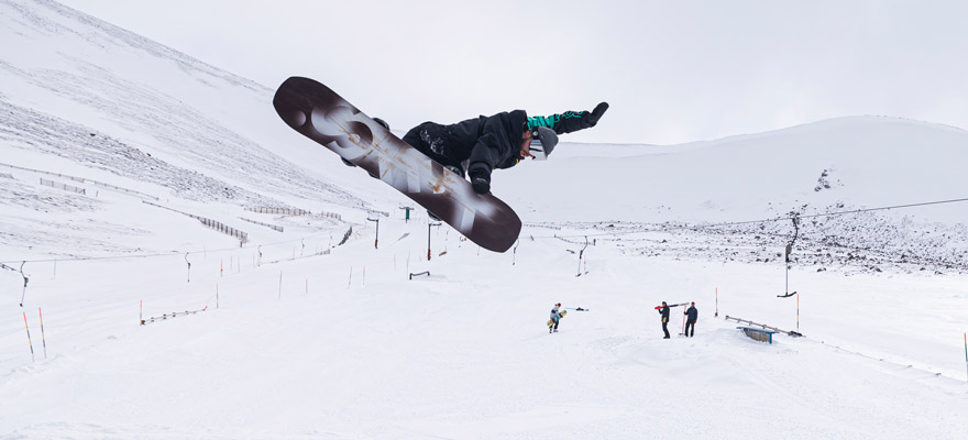 Snowboard Construction